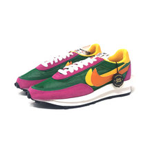 Load image into Gallery viewer, Nike LD Sacai Waffle Pine Green