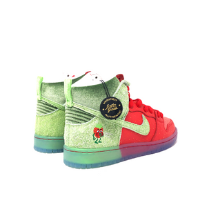 Nike SB Dunk High Strawberry Cough