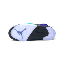 Load image into Gallery viewer, Jordan 5 Retro Alternate Grape