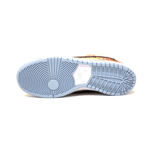 Load image into Gallery viewer, Nike SB Dunk Low Street Hawker (2021)