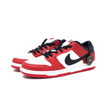 Load image into Gallery viewer, Nike SB Dunk Low J-Pack Chicago